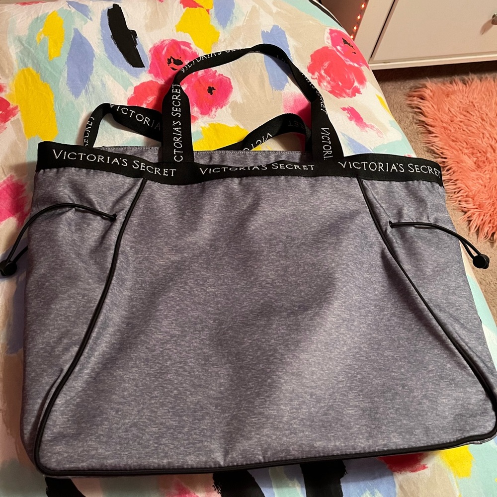 Victoria secret tote bag